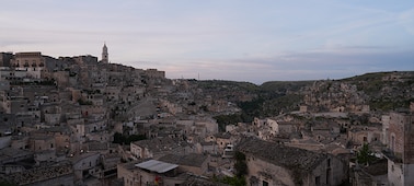 Image d’exemple montrant un paysage urbain au petit matin