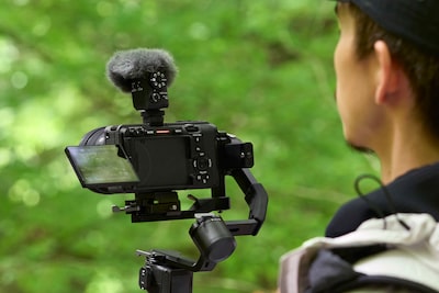 Image du produit montrant l’appareil photo installé sur un cardan